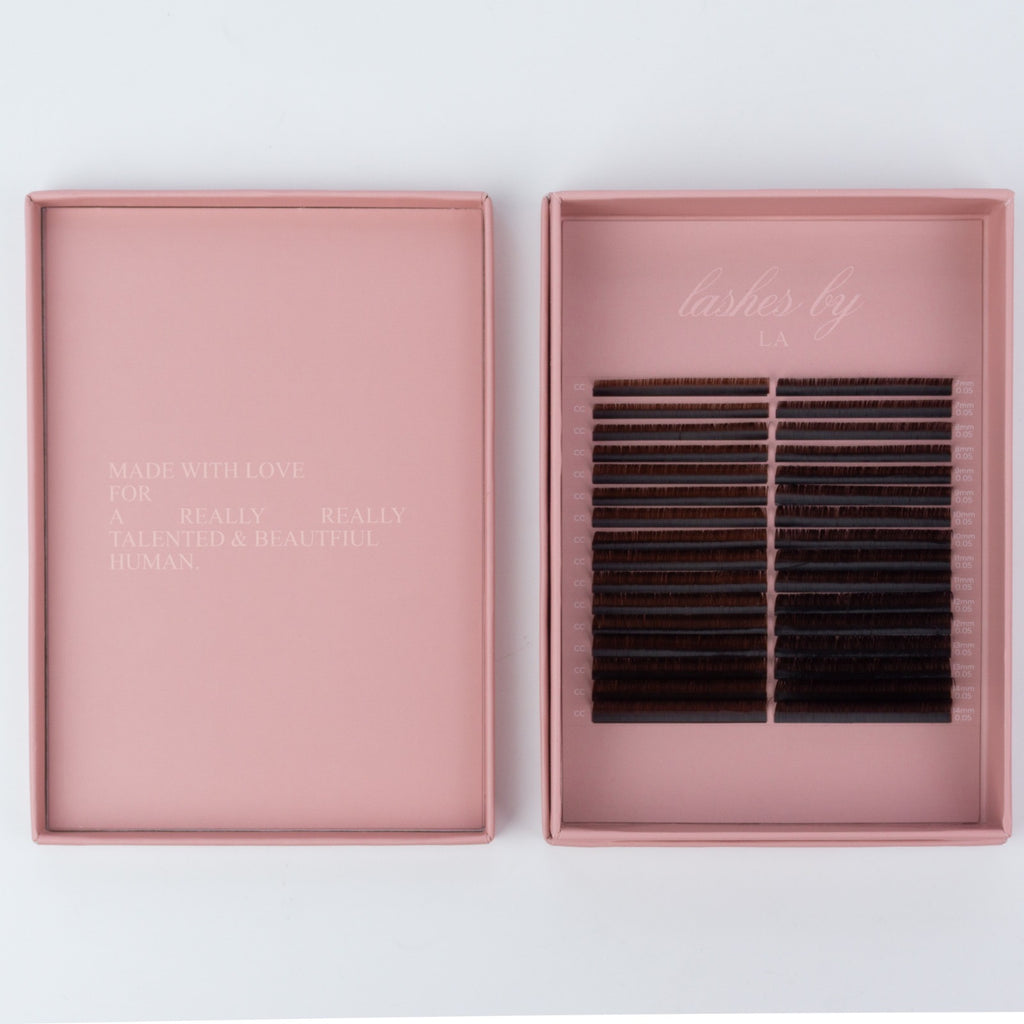 Brunette Macro Lash Tray