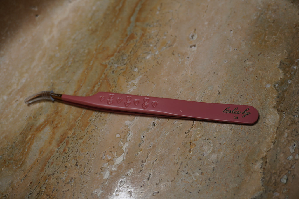Fiber Tip Curved Isolation
