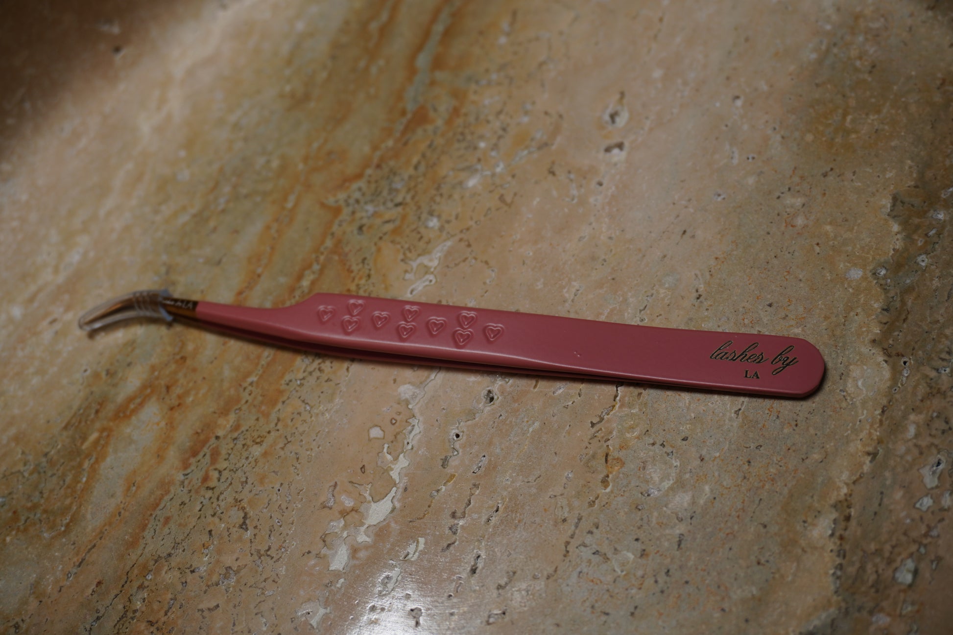 Fiber Tip Curved Isolation