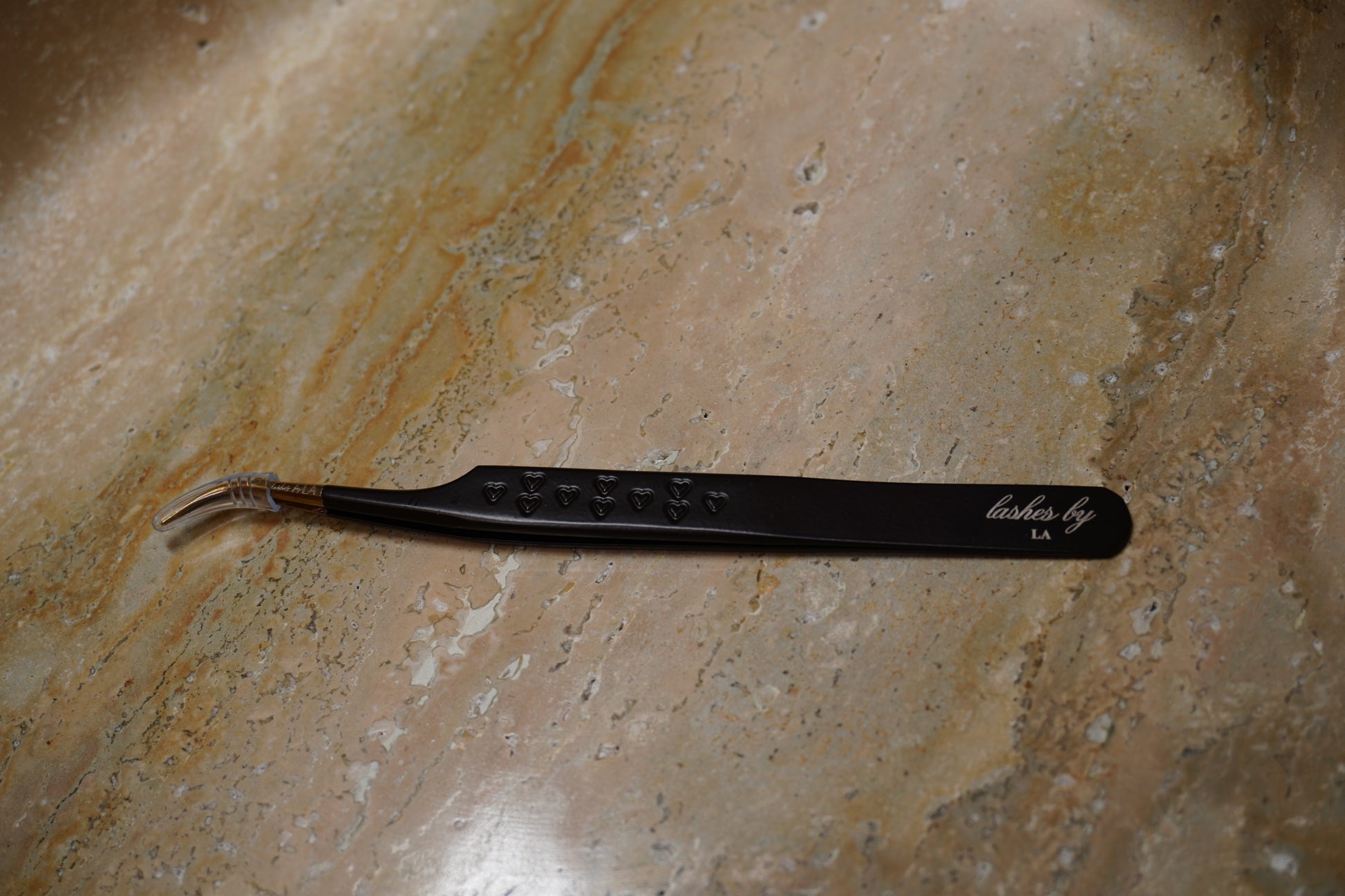Fiber Tip Curved Isolation